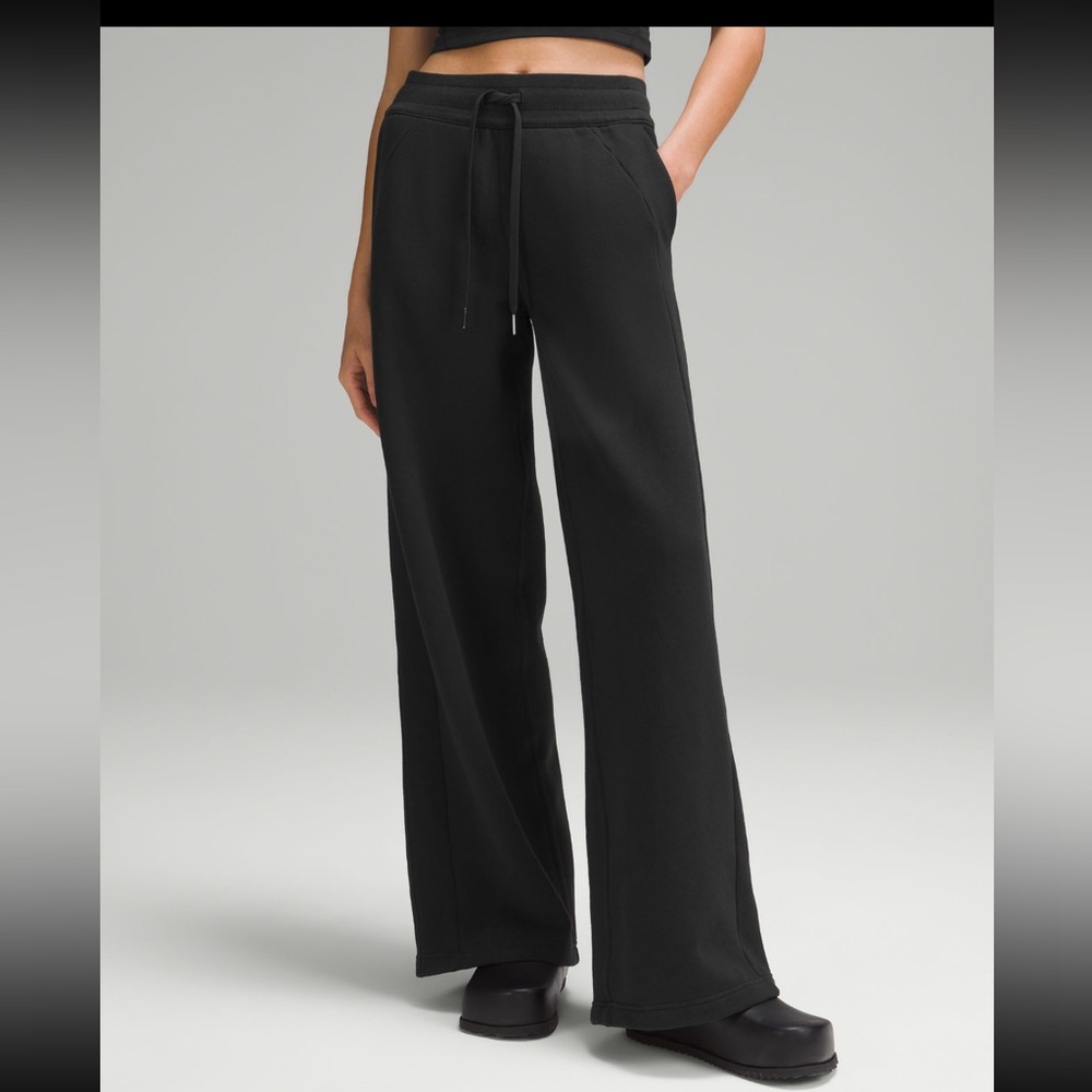 NWT Lululemon Scuba Mid-Rise Wide-Leg Pant Full Length Black Size 4